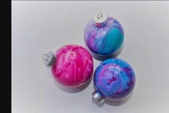 Virtual Paint Nite: Holiday Marble Ornaments (Ages 6+)